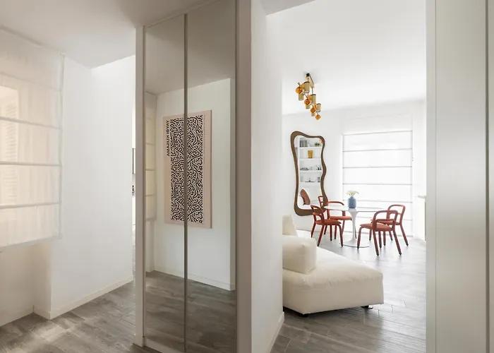 Casa Crecco Modern In